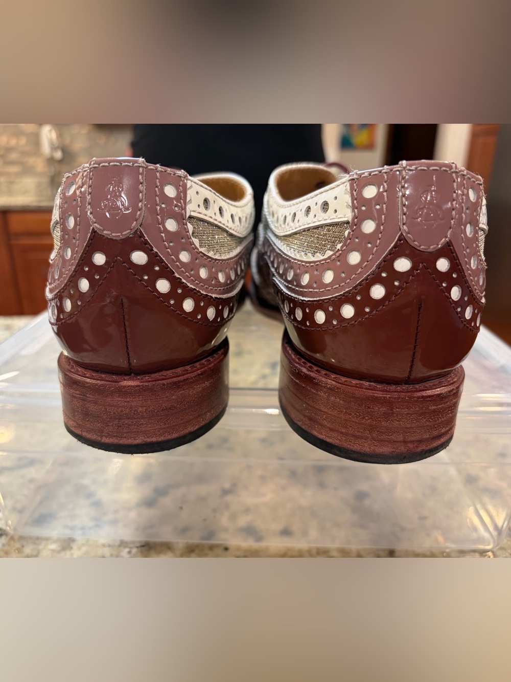 The Office of Angela Scott- Mr. Doubt, size 43 - Picture 3 of 6